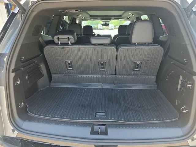 Used 2025 Silver GMC Denali image 12