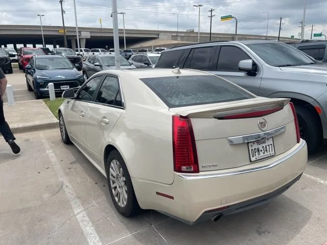 Used 2011 VANILLA LATTE METALLIC Cadillac Luxury image 12