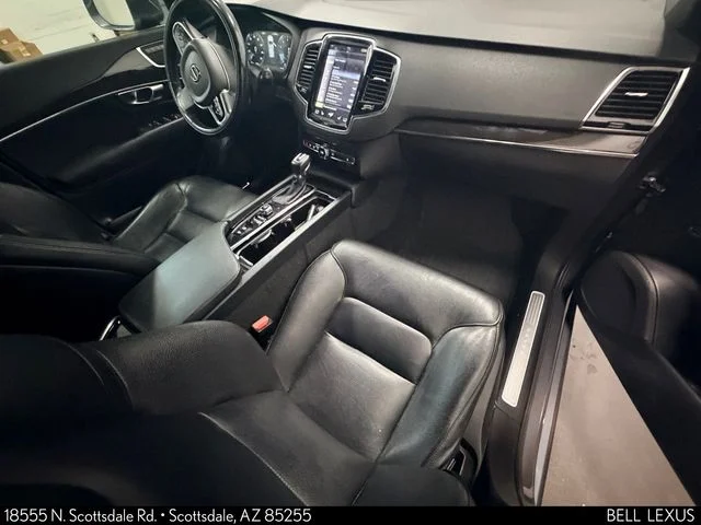 Used 2018 Gray Volvo T6 Momentum image 11