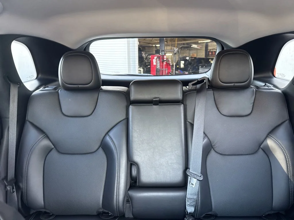 Used 2021 Green Jeep Latitude Lux image 27