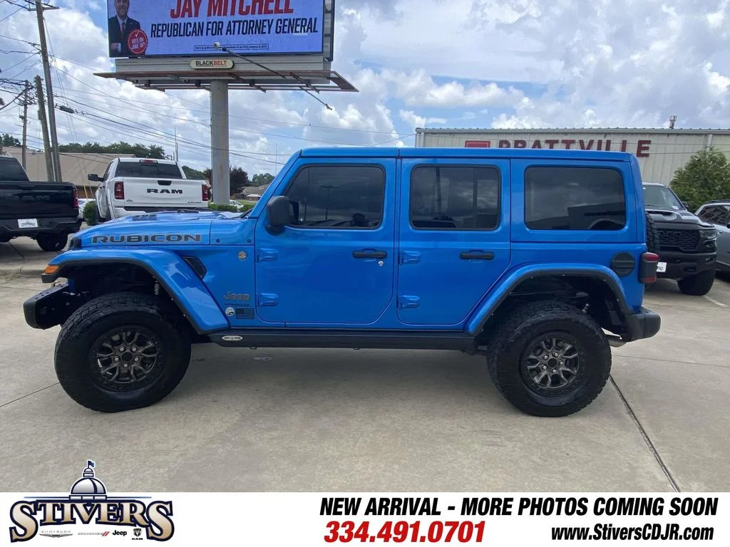 Used 2022 Blue Jeep Unlimited Rubicon 392 image 5