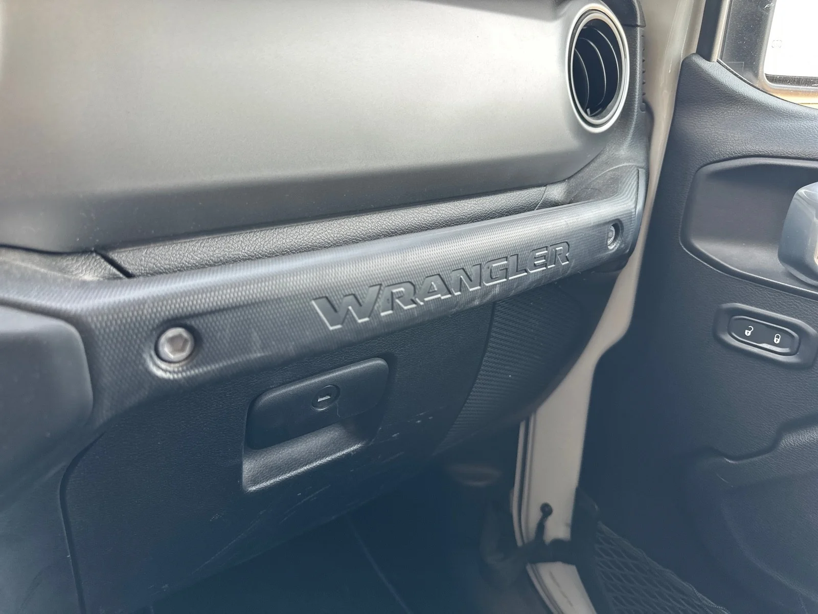 Used 2021 Bright White Clearcoat Jeep Unlimited 80th Anniversary image 29