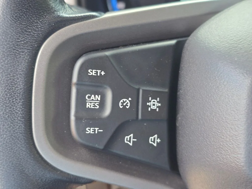 Used 2023 Gray Ford Outer Banks image 20
