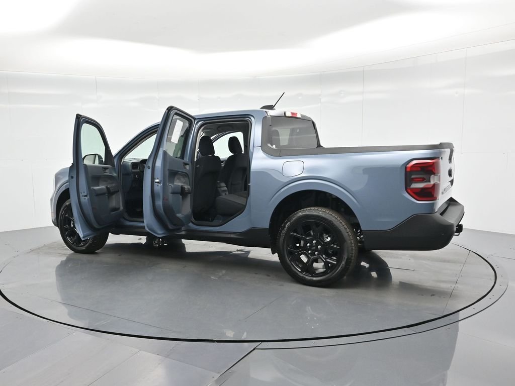 New 2025 Azure Gray Metallic Tri-Coat Ford XLT image 32