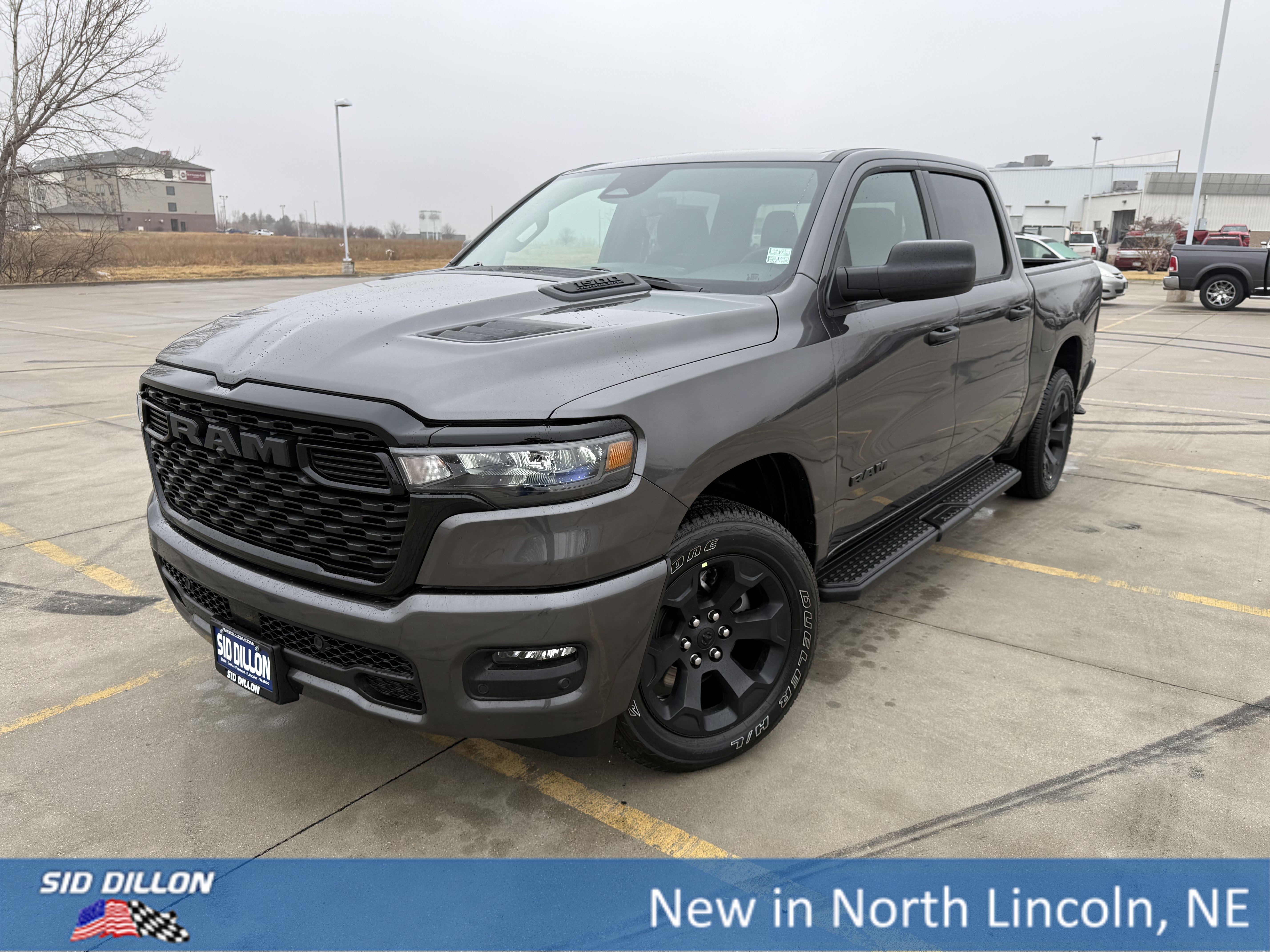 2026 RAM 1500 Express Crew Cab 4WD