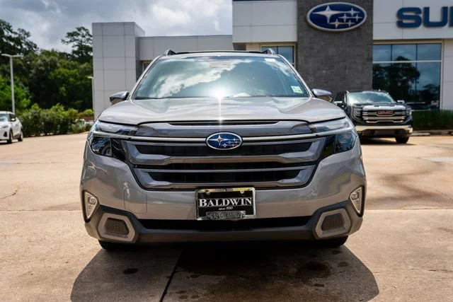 Certified Used 2025 River Rock Pearl Subaru Limited image 12
