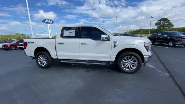 2025 Ford F-150 Lariat - Photo 9