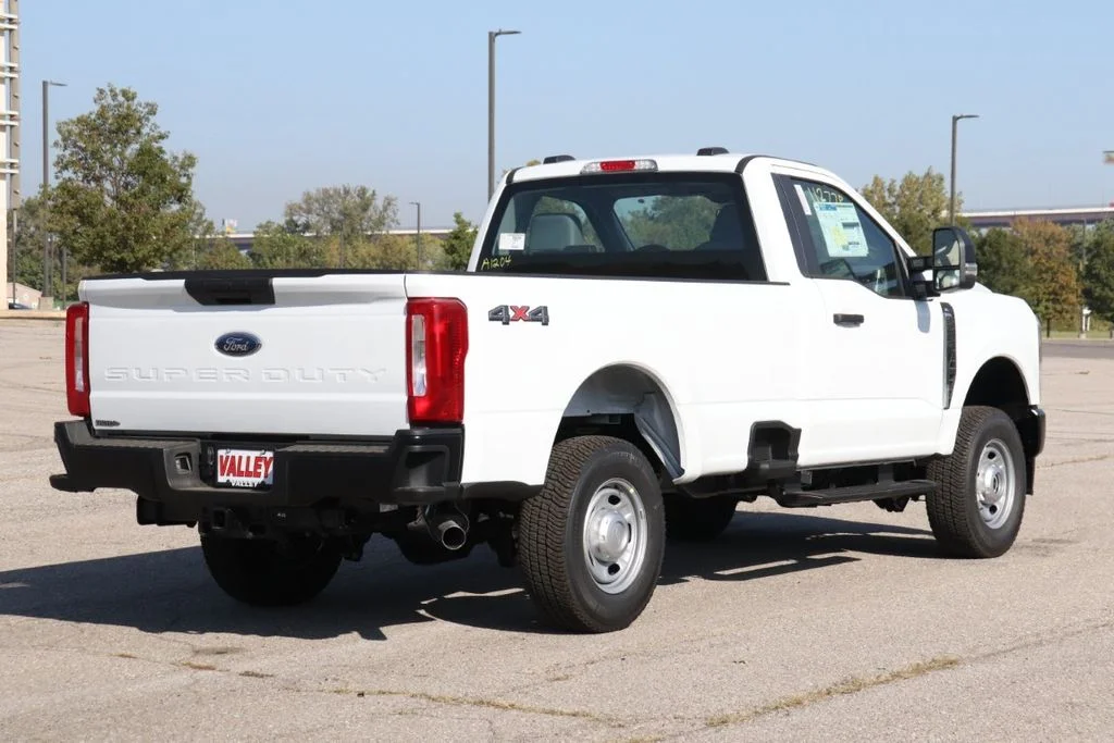 New 2026 Oxford White Ford F-250® XL image 8