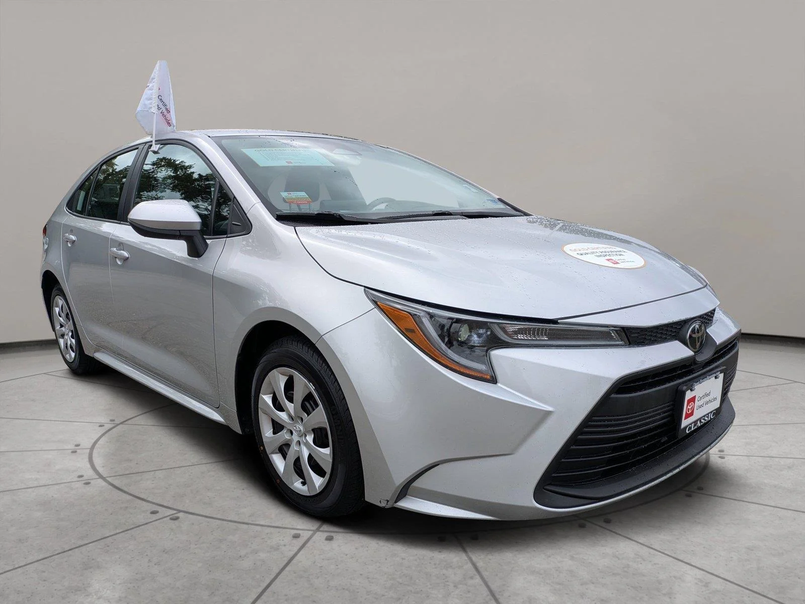 Certified Used 2024  Toyota LE image 1