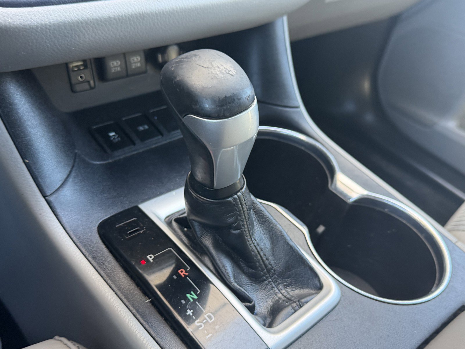 Used 2018 Predawn Gray Mica Toyota LE Plus image 16