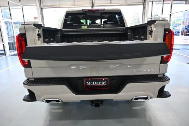 2026 GMC Sierra 1500 Denali - Photo 7