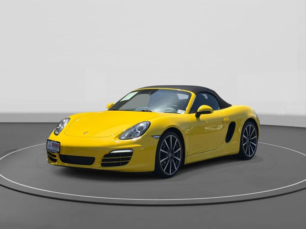 Used 2013 Racing Yellow Porsche Base image 6