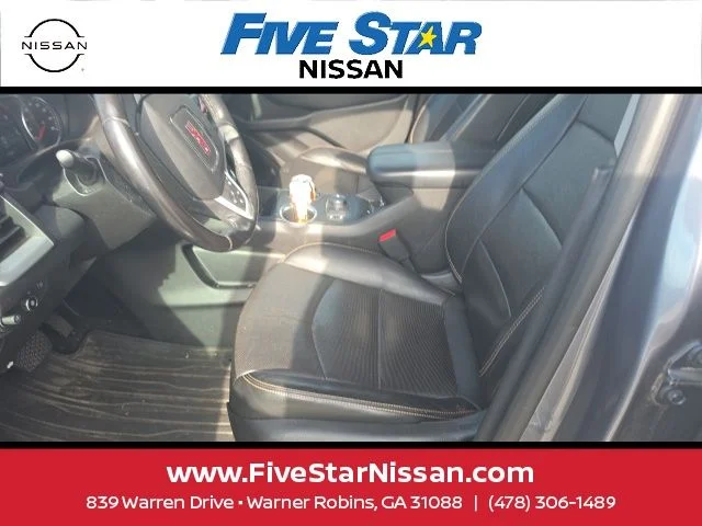 Used 2018 Gray GMC SLT image 12
