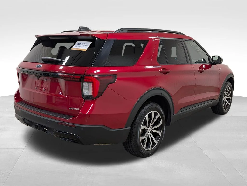 Certified Used 2025 Red Metallic Ford ST-Line image 19