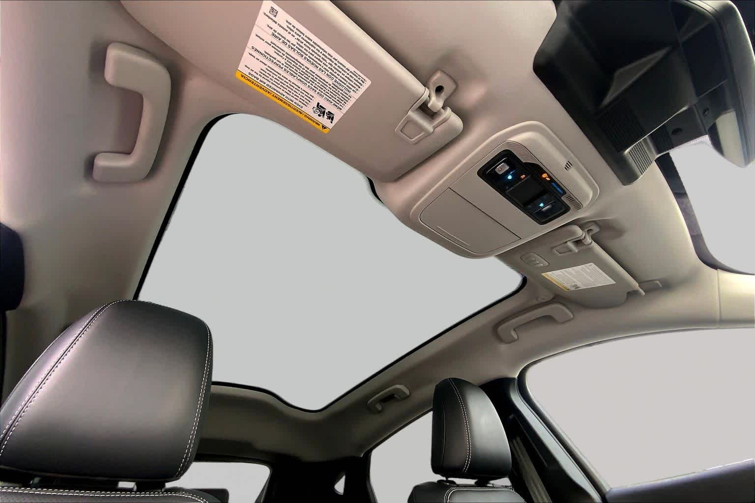 Used 2024 Star White Ford Premium image 13