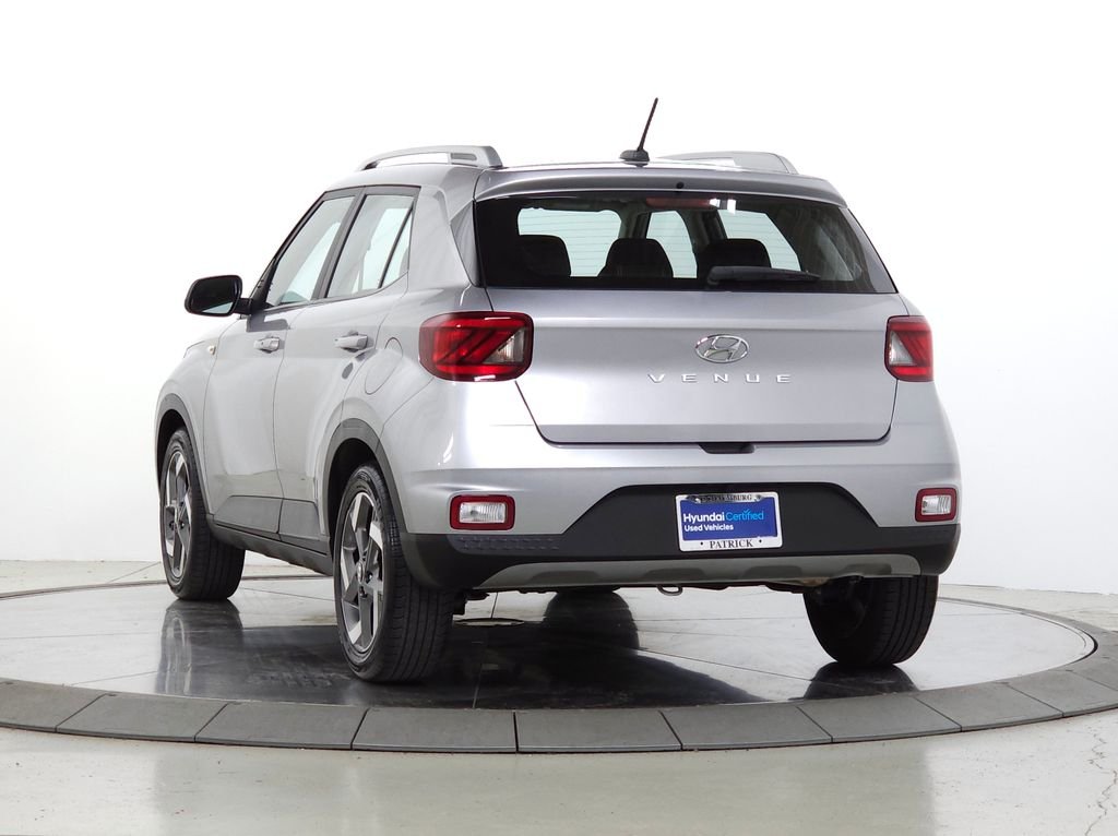 2025 Hyundai Venue SEL - Photo 6