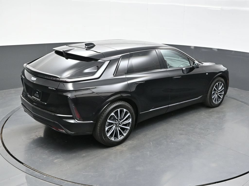 Certified Used 2024 Stellar Black Metallic Cadillac Sport 2 image 37