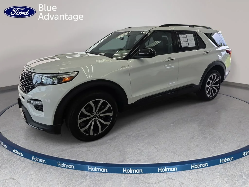 2023 Ford Explorer ST-LINE 4WD's photo