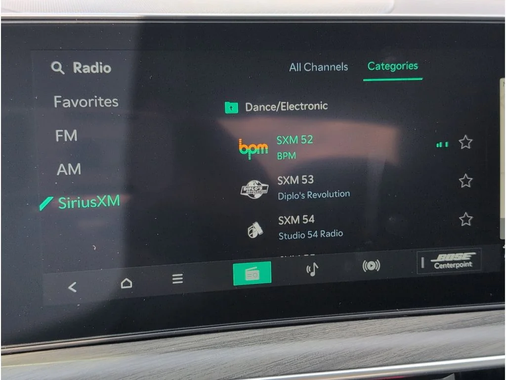 2025 Kia K5 EX - Photo 13