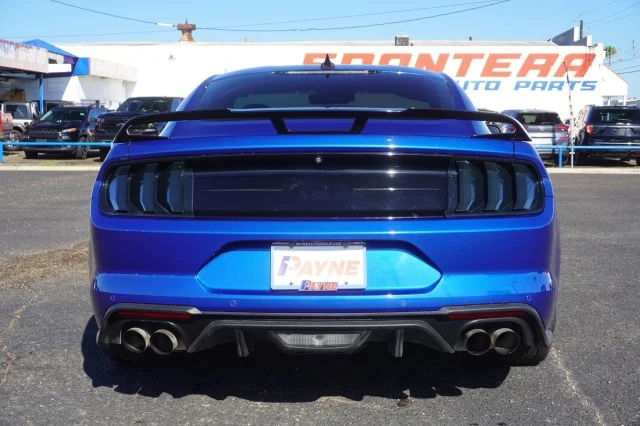 Used 2022 BLUE Ford GT image 8