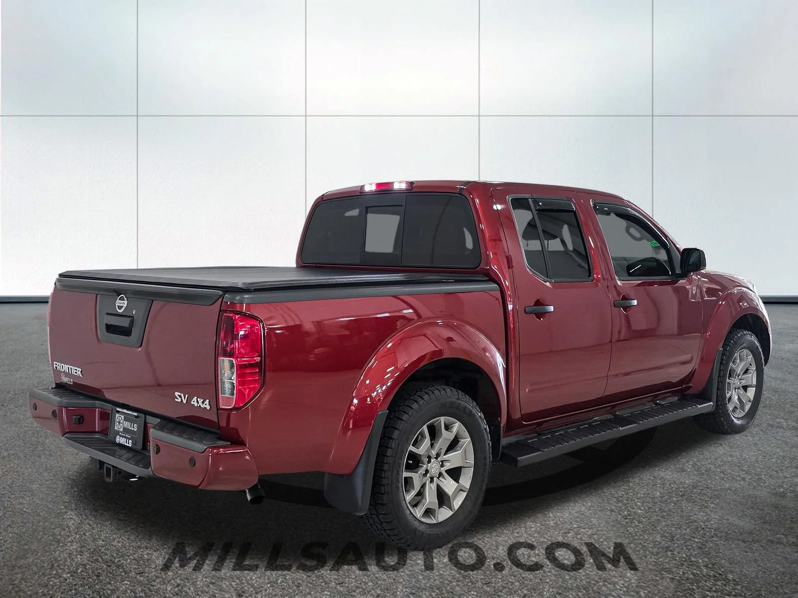 Used 2020 Red Nissan SV image 8
