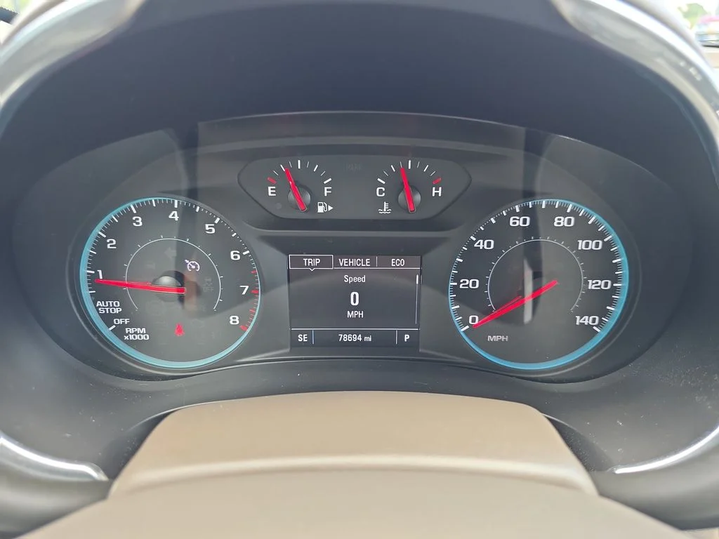Used 2021 Blue Chevrolet LT image 28