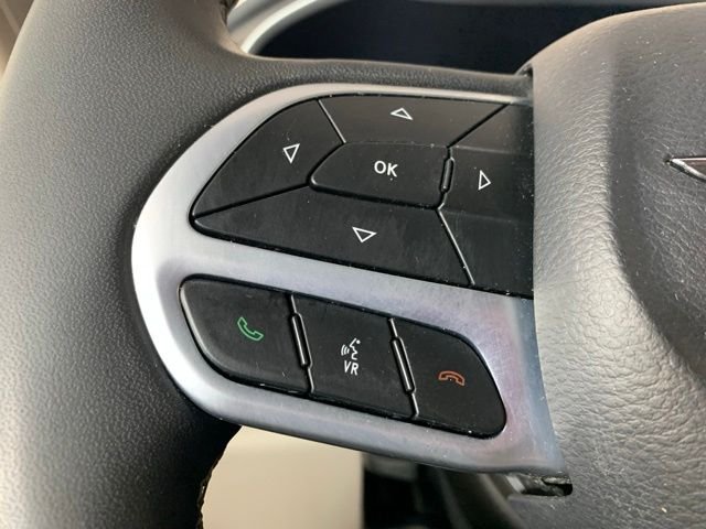 Used 2024 White Chrysler Touring L image 29