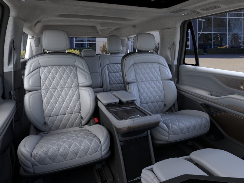 New 2026 Crystal White Metallic Clearcoat Lincoln Black Label L image 61
