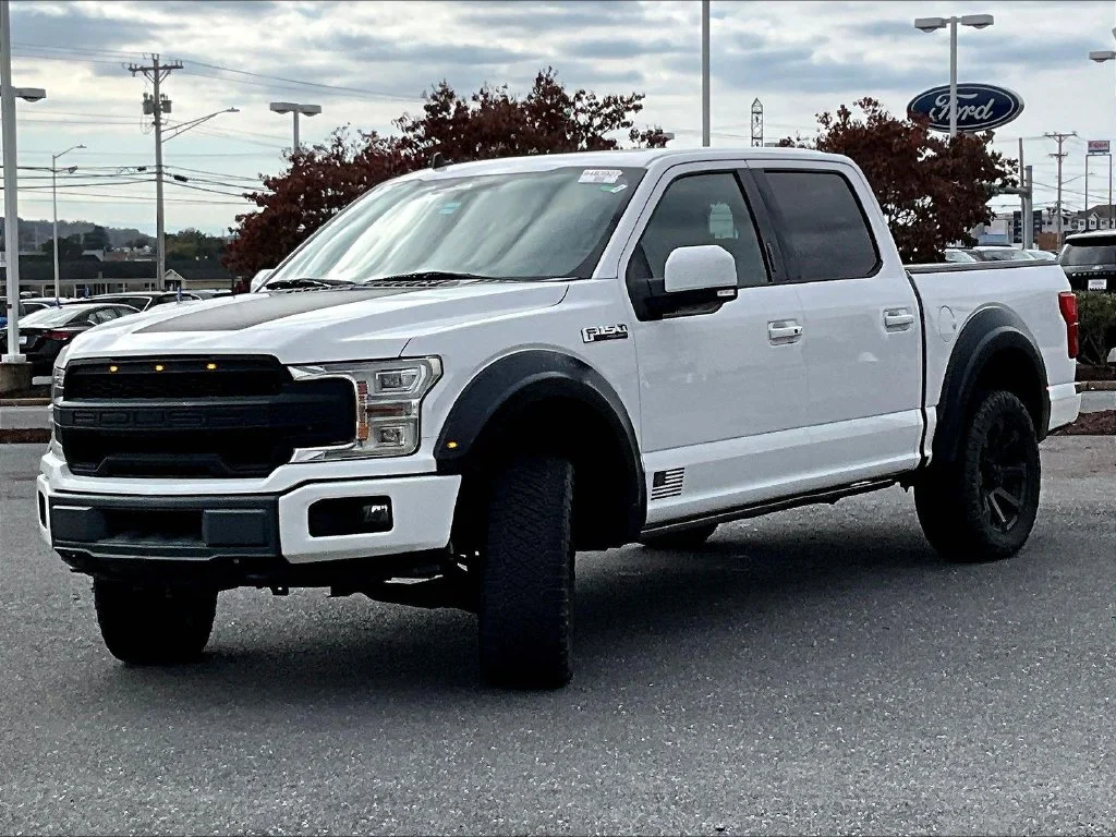 Used 2019 White Ford Lariat image 2