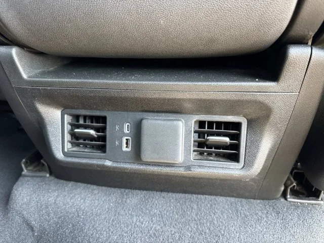 Used 2025 Silver GMC SLT image 31