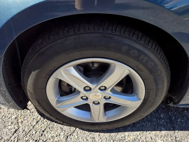 Used 2025 Blue Chevrolet LS image 23