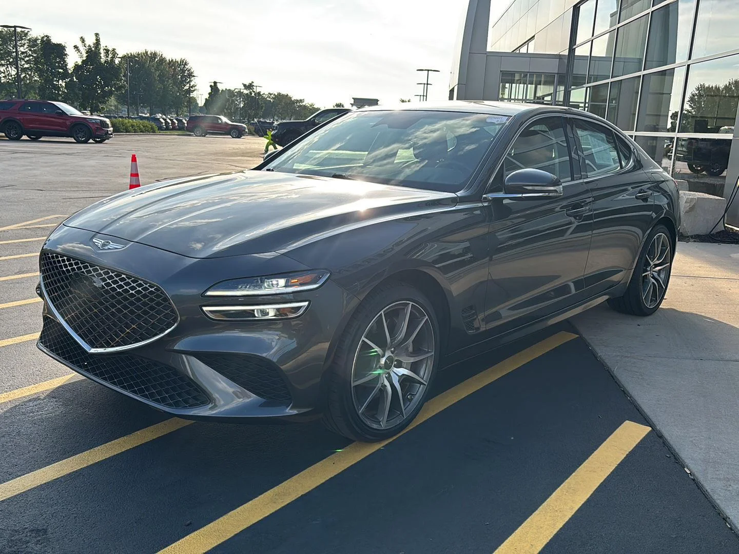 Used 2026 Makalu Gray Genesis 2.5T image 9