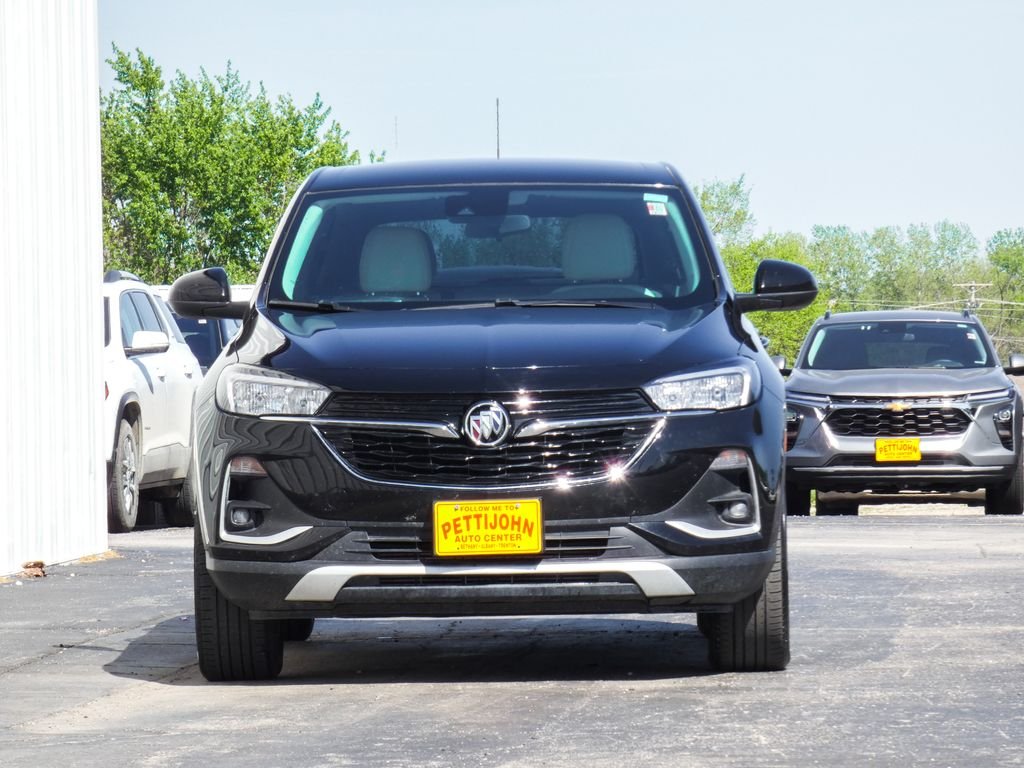 Used 2023 Black Buick Preferred image 5