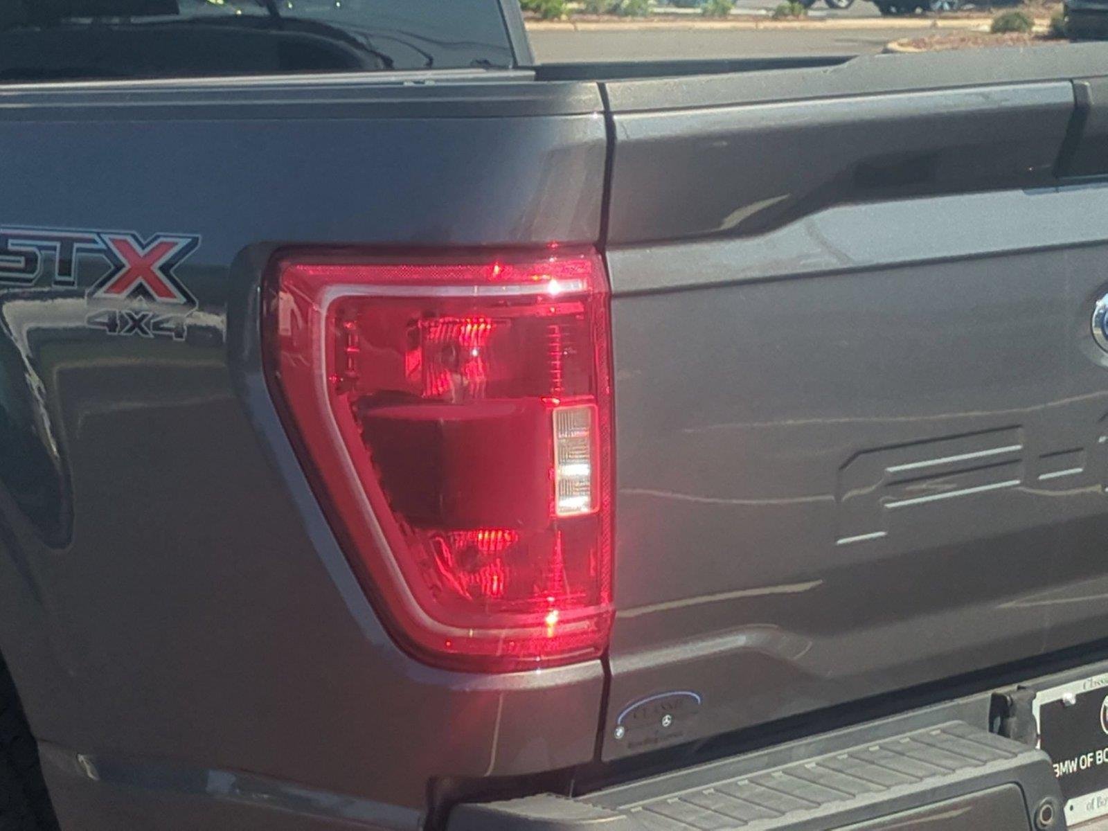 2022 Ford F-150 XL - Photo 12