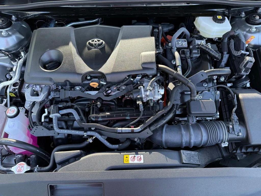 Certified Used 2025  Toyota SE image 10