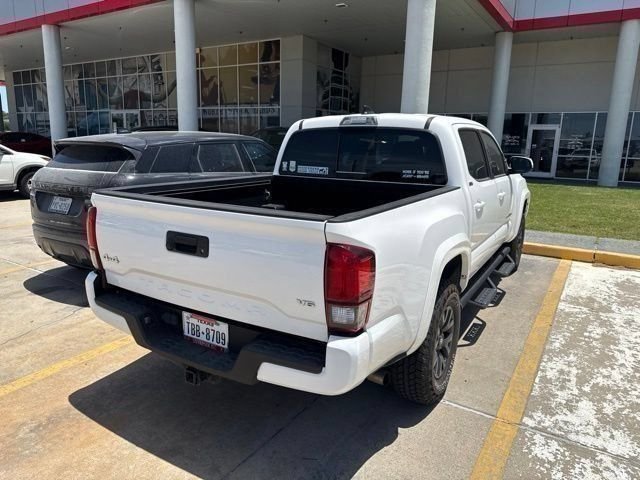 Used 2020 White Toyota SR5 image 6
