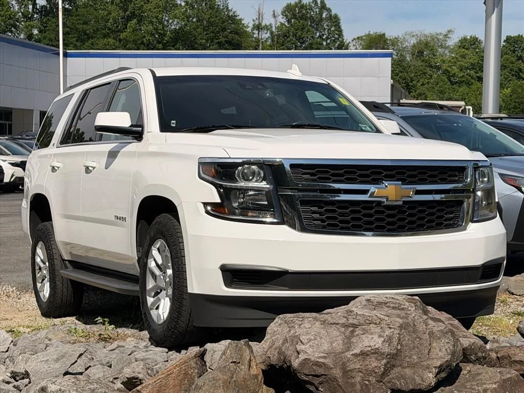 Used 2020 White Chevrolet LT image 5