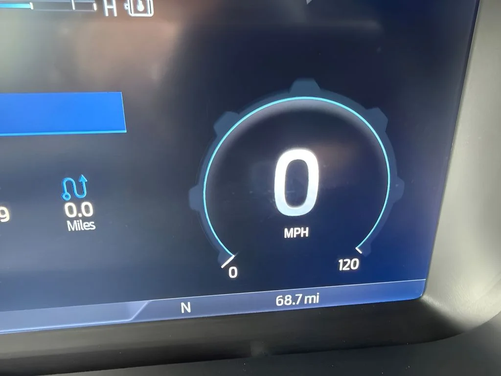 Used 2022 White Ford Pro image 22