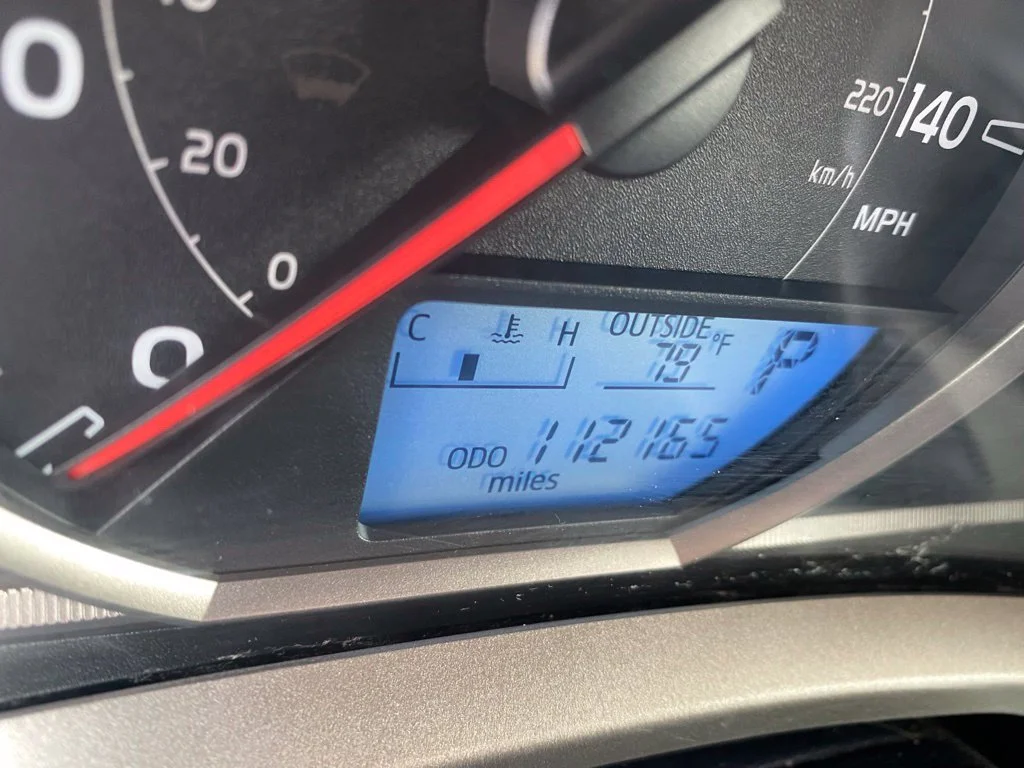 Used 2013 Silver Toyota XLE image 4