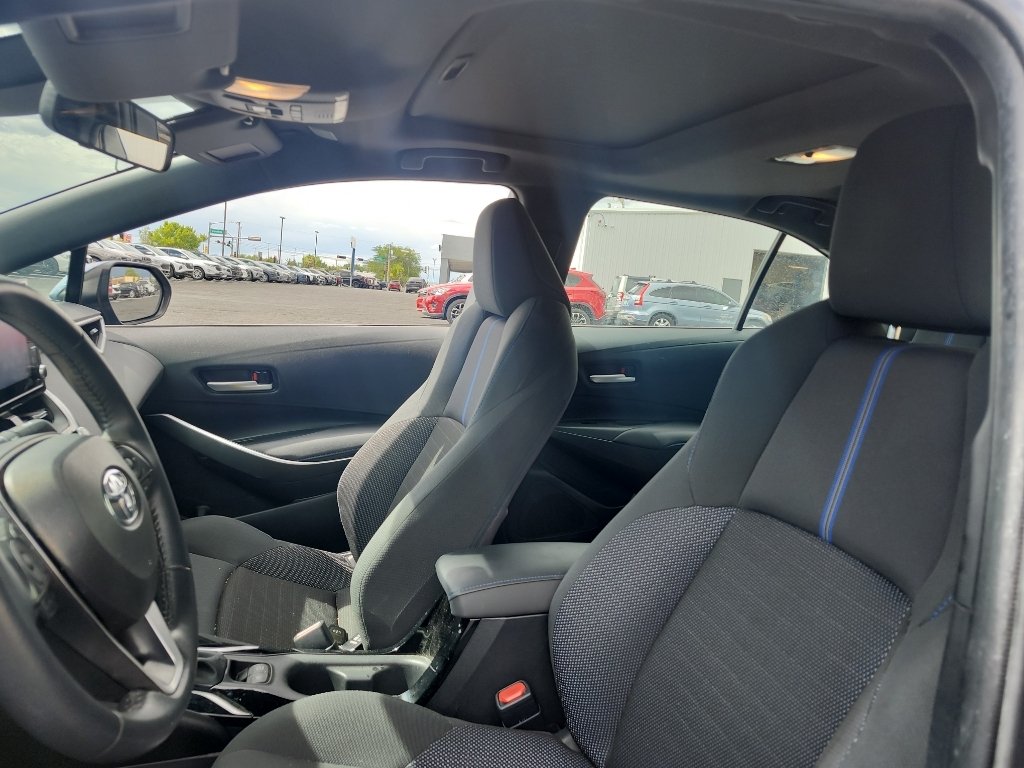 Used 2020 Celestite Toyota SE image 16