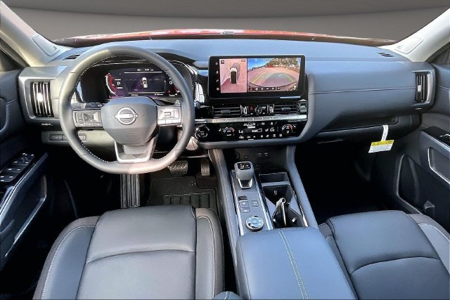 New 2026 Red Nissan SL image 5
