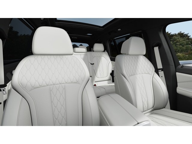 New 2027 Skyscraper Grey Metallic BMW M60i image 11