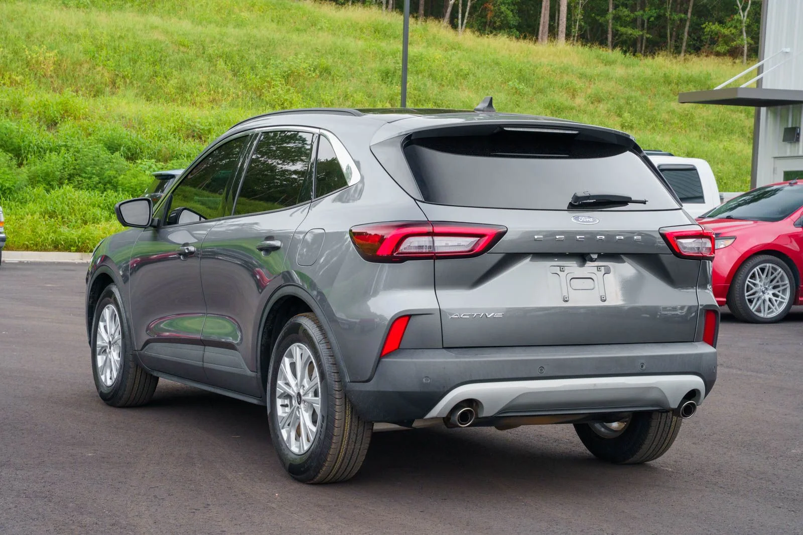 Used 2023 Gray Ford Active image 4