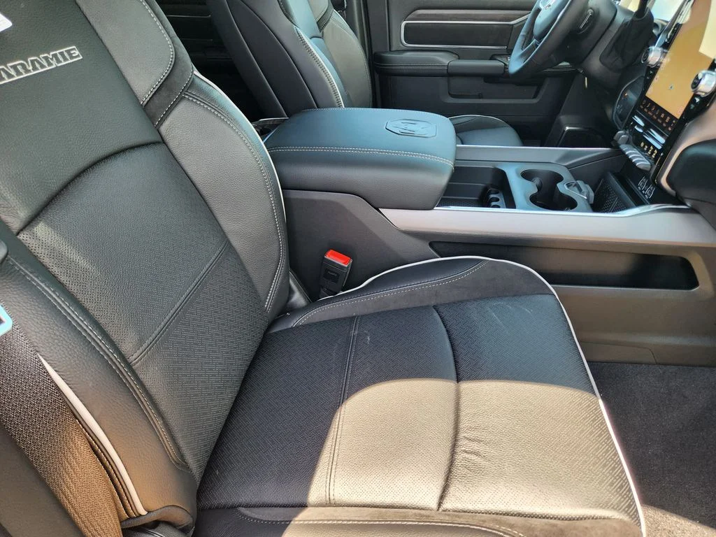 New 2026 Ceramic Gray Clear-Coat Exterior Paint RAM Laramie image 10