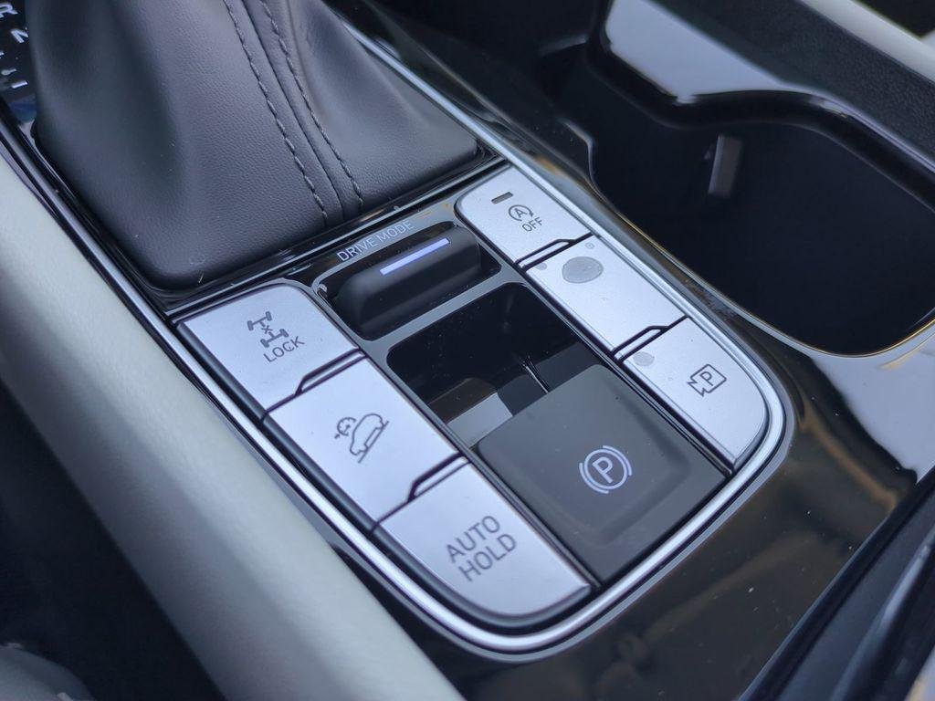 New 2026 Gray Hyundai SEL AWD image 29