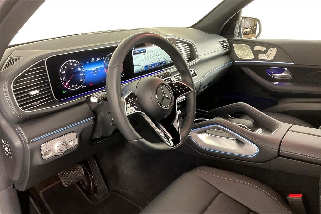 Used 2026 Black Mercedes-Benz GLS 450 image 11
