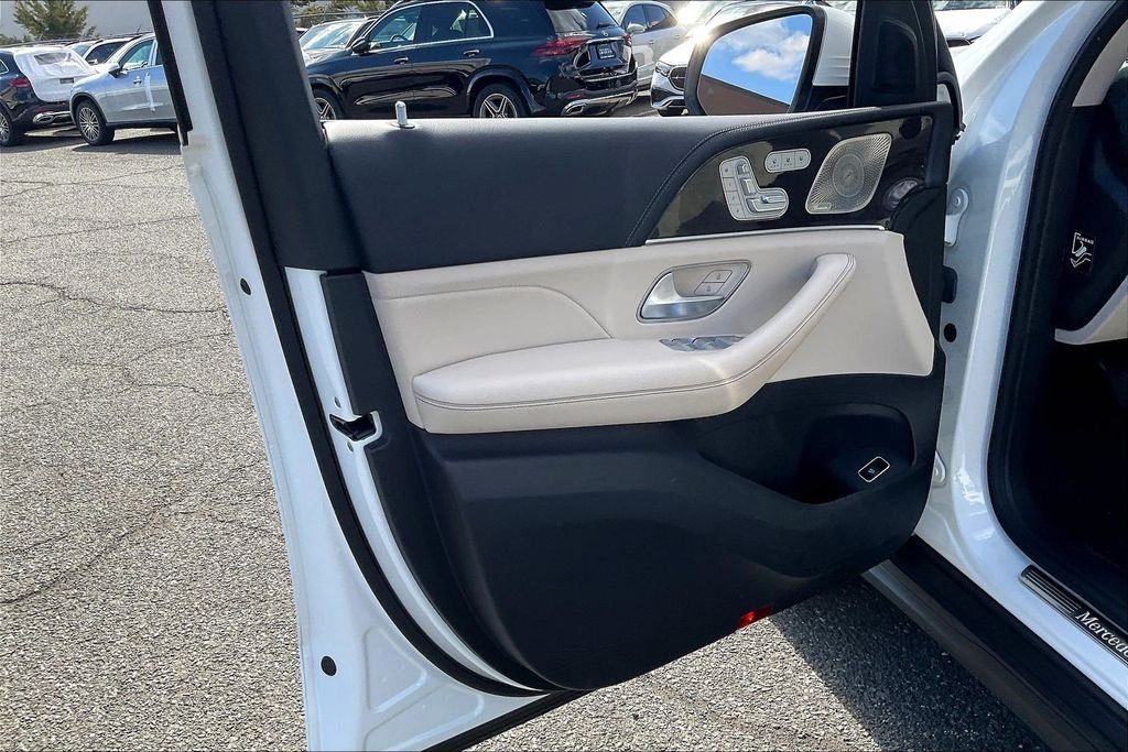Certified Used 2023 White Mercedes-Benz GLS 450 image 15