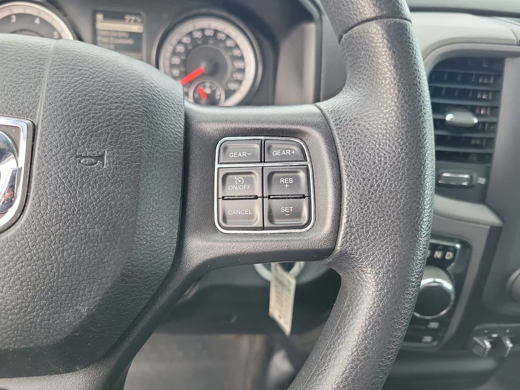 Used 2022 Diamond Black Ram Tradesman image 18