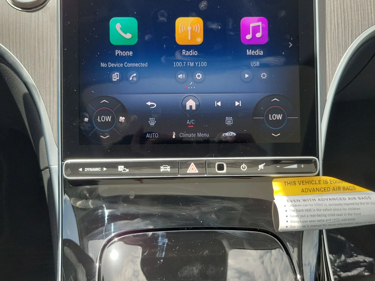 New 2026 Selenite Grey Metallic Mercedes-Benz C 300 image 27