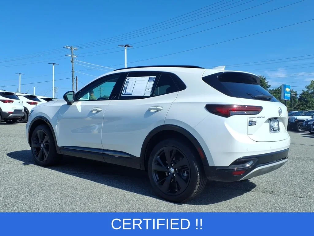 Used 2023 White Buick Essence image 3